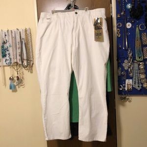 NWT Corduroy White, COCO-CARMEN O-MAZING STRETCH FIT. Wide leg. XXL (20-22)
